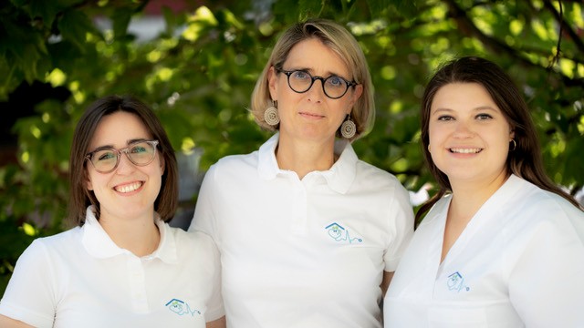 Das Foto zeigt die drei Ärztinnen vom PVZ HÄrZ für Hart.