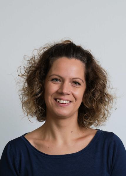 Das Foto zeigt Julia Marouschek-Schwarz